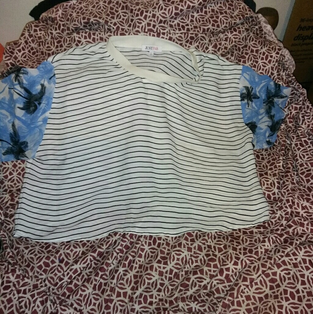Striped floral sleeve top blue